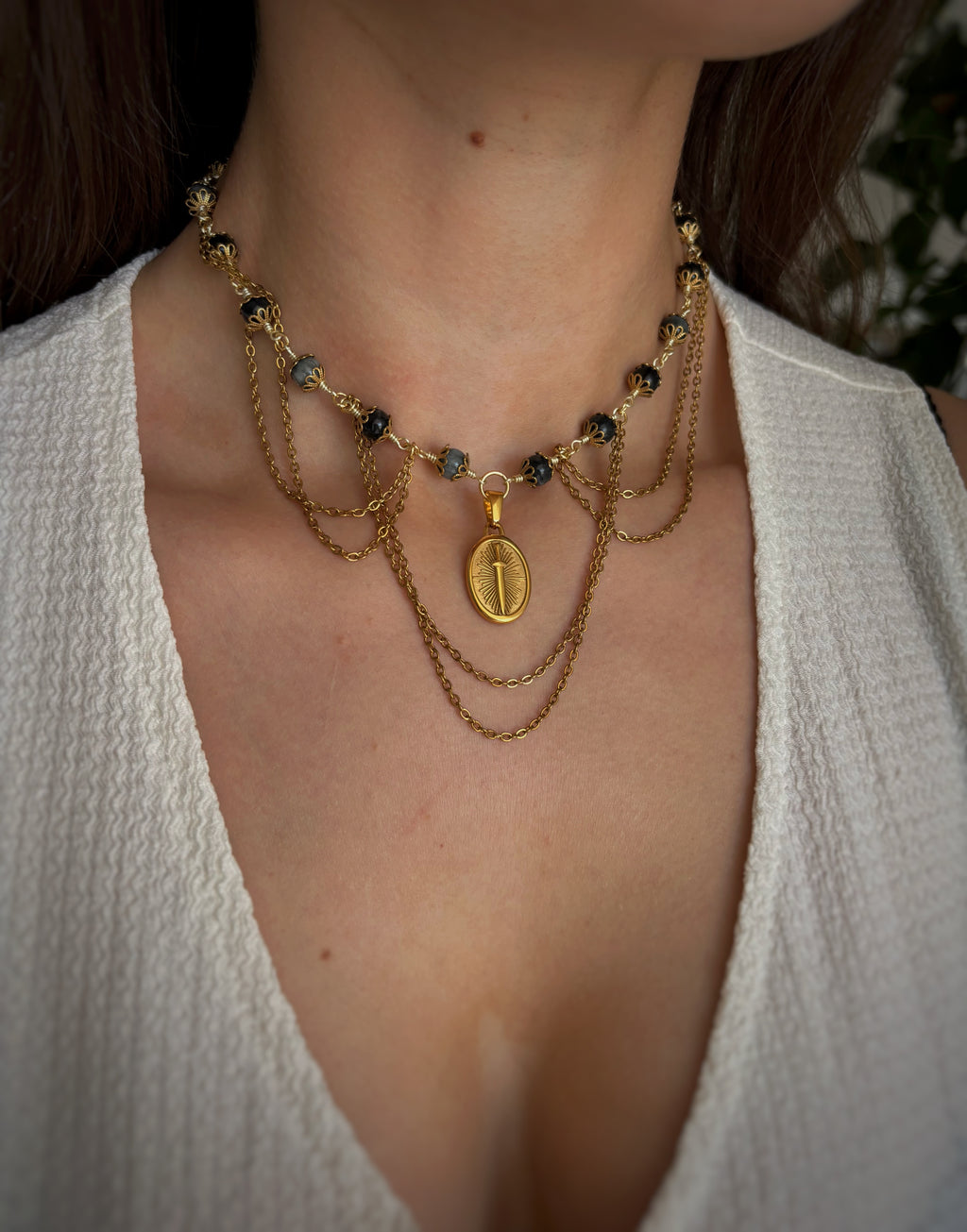 Collier Anna