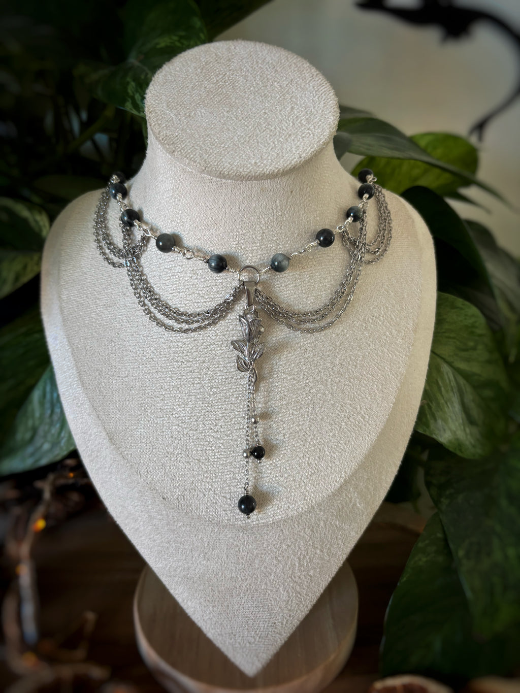Collier Neysa