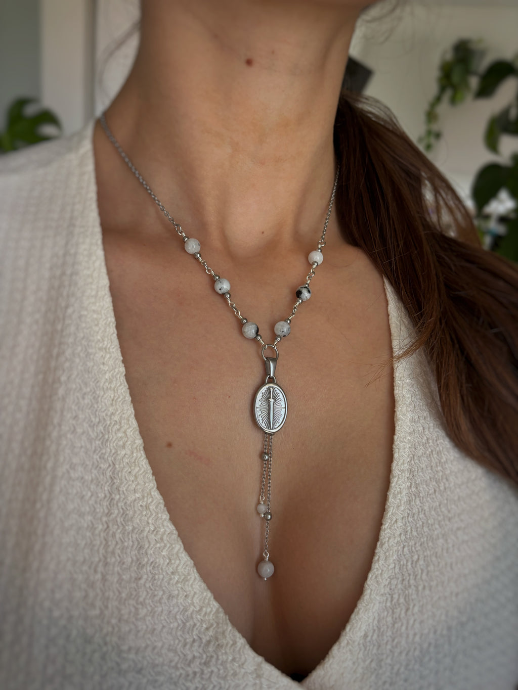 Collier Lou