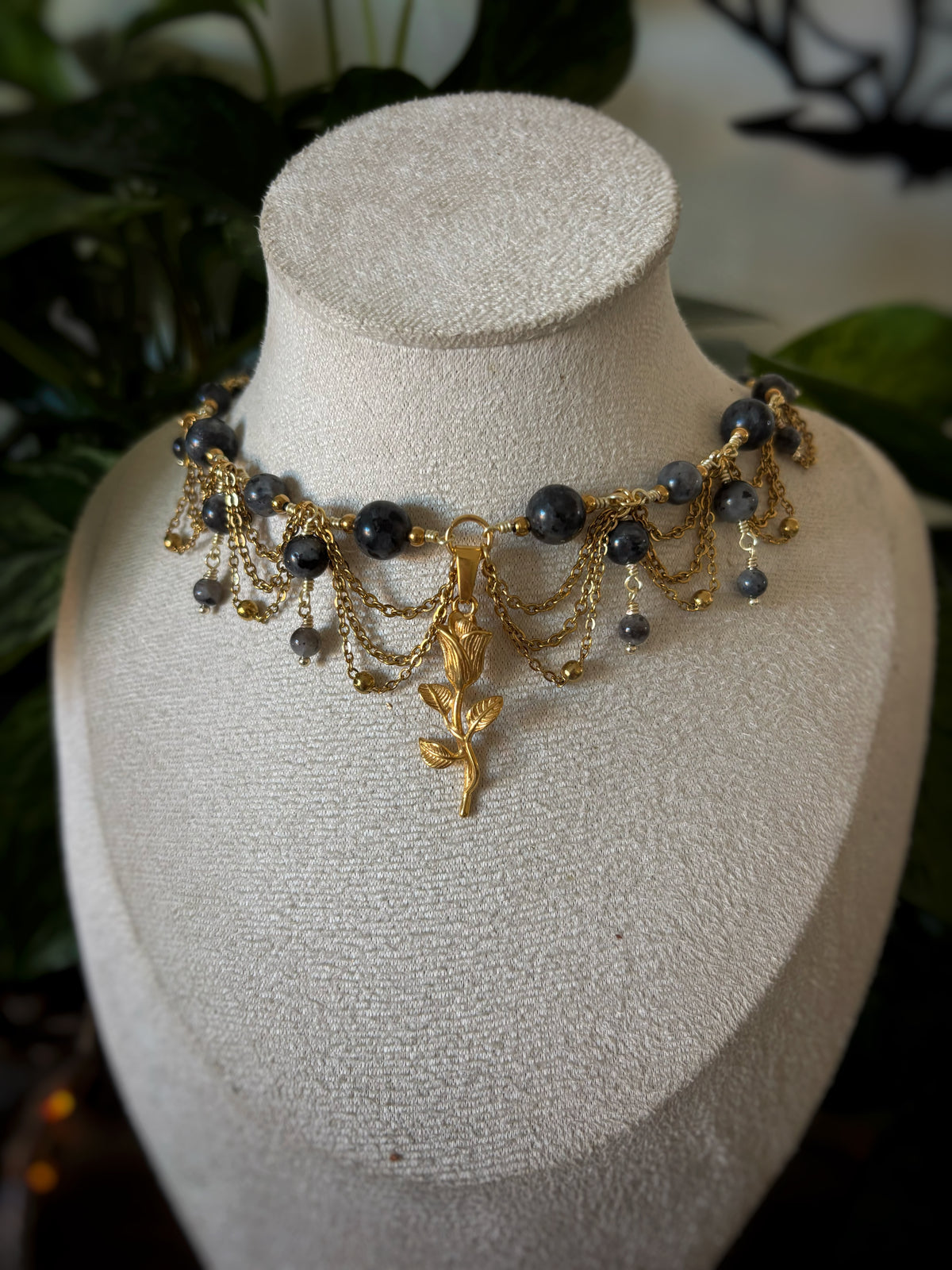 Collier Alis