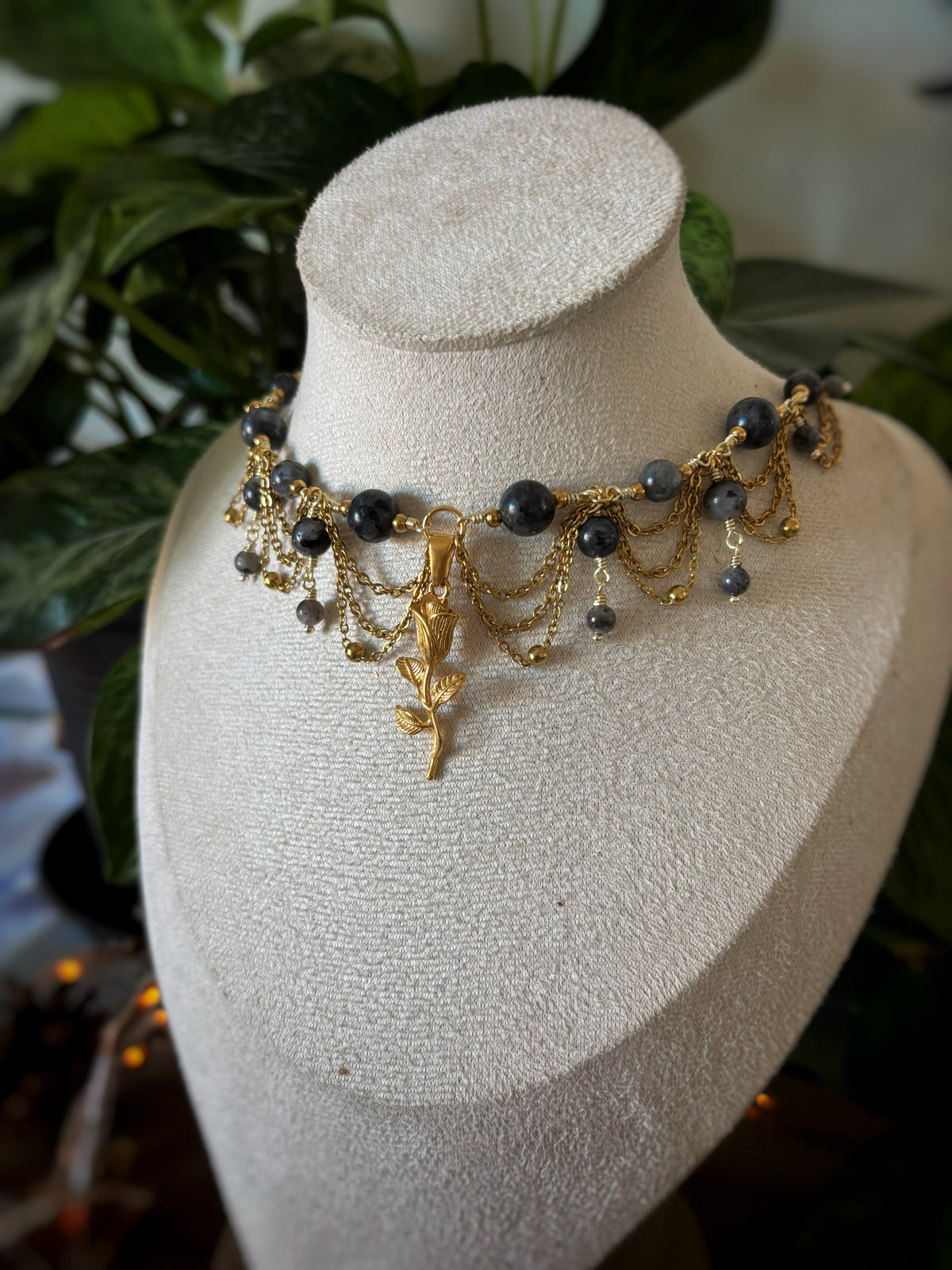 Collier Alis