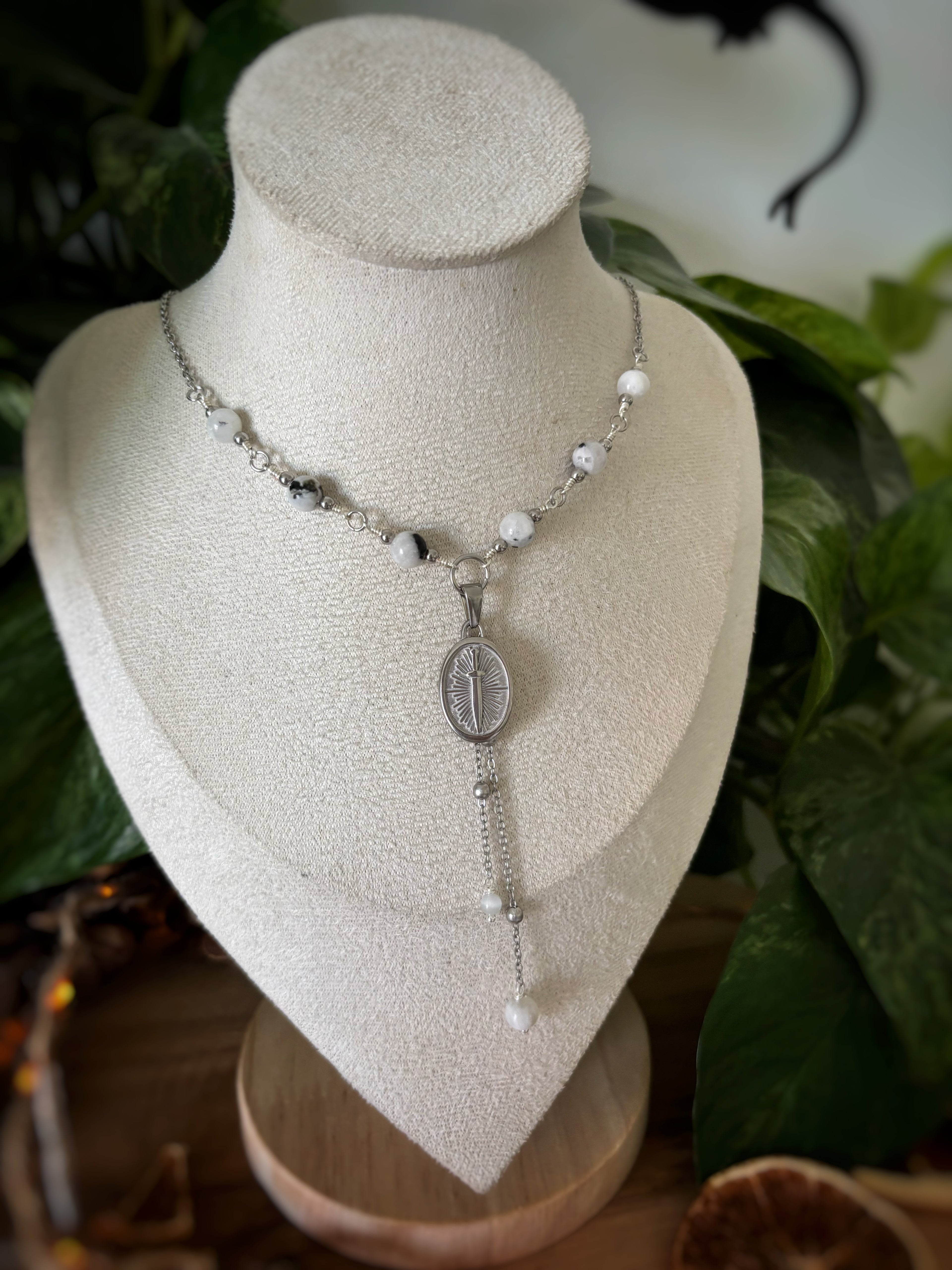 Collier Lou