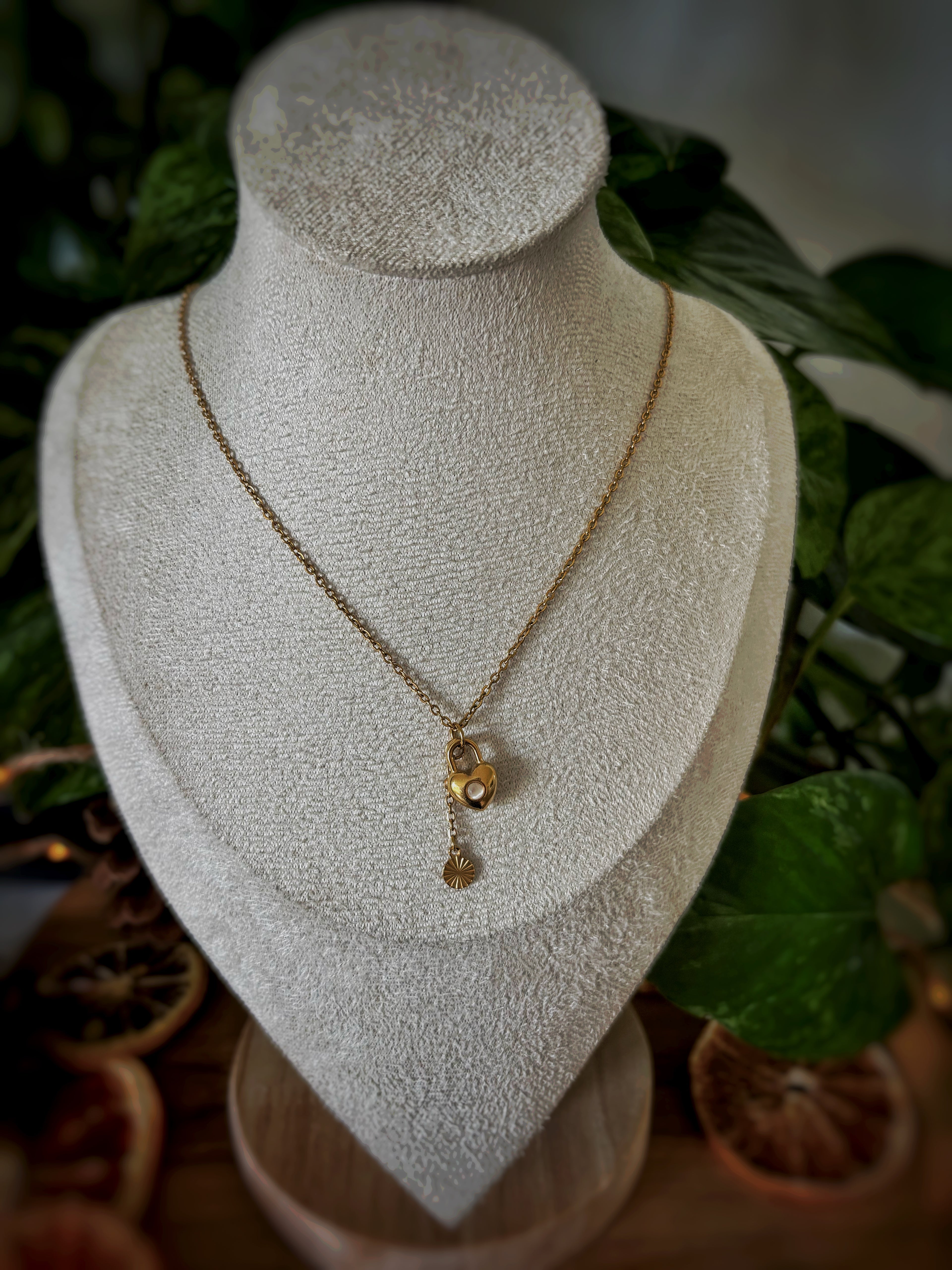 Collier Tissaya