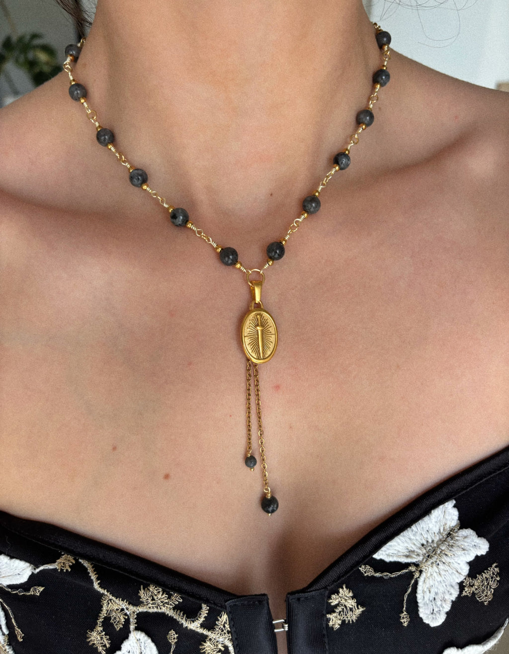 Collier Rhaenyra