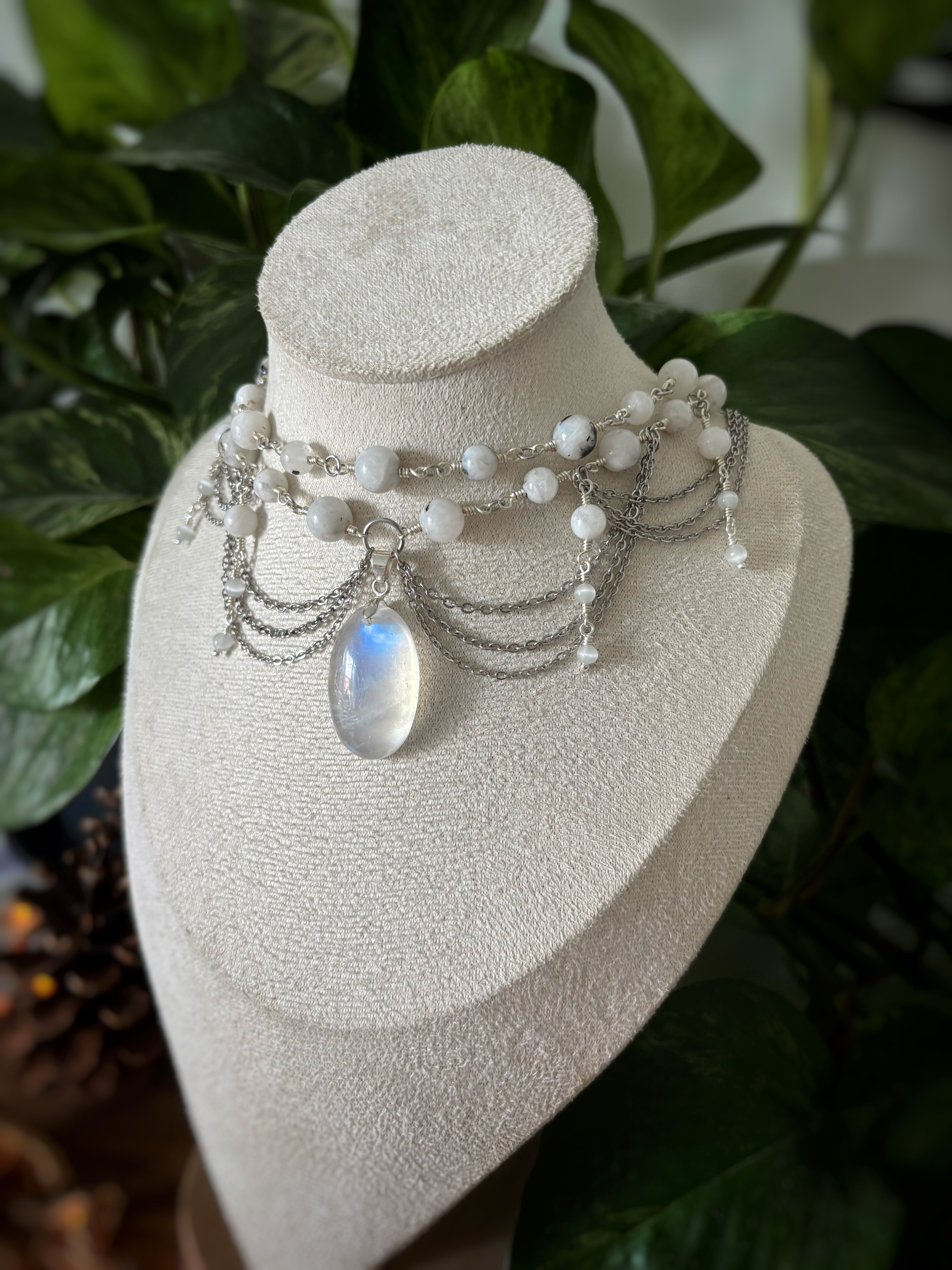 Collier Lunise