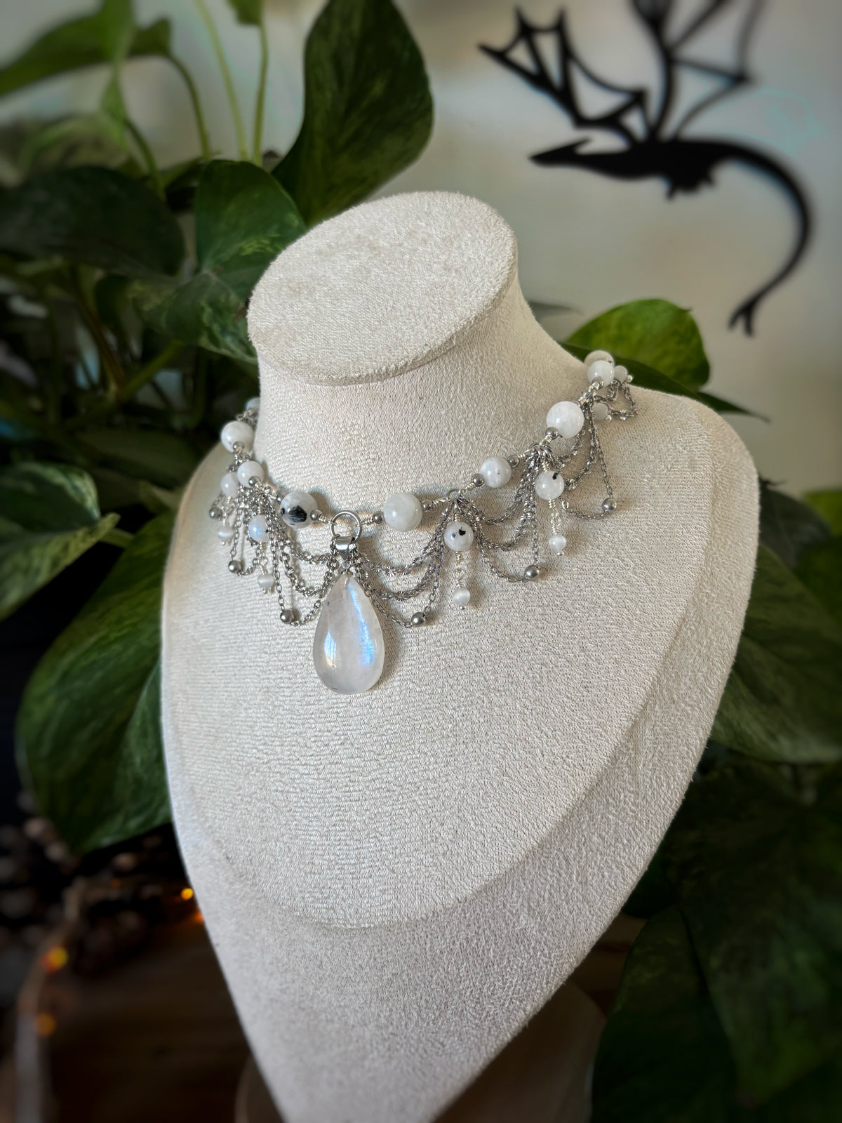 Collier Levana