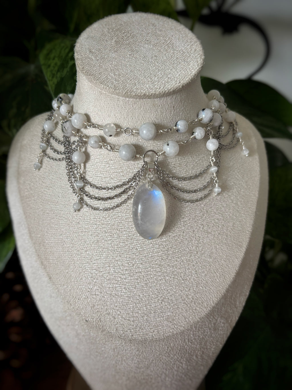 Collier Lunise