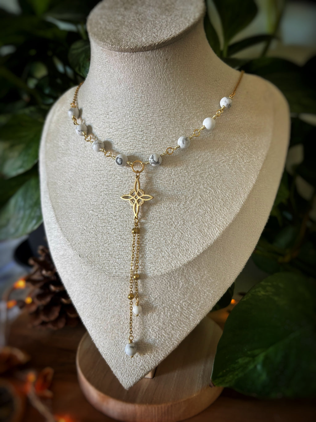 Collier Neva